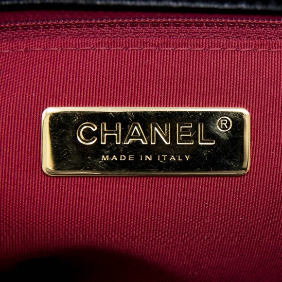 Chanel Large Lambskin 19 Flap Bag - Picture 13 of 16
